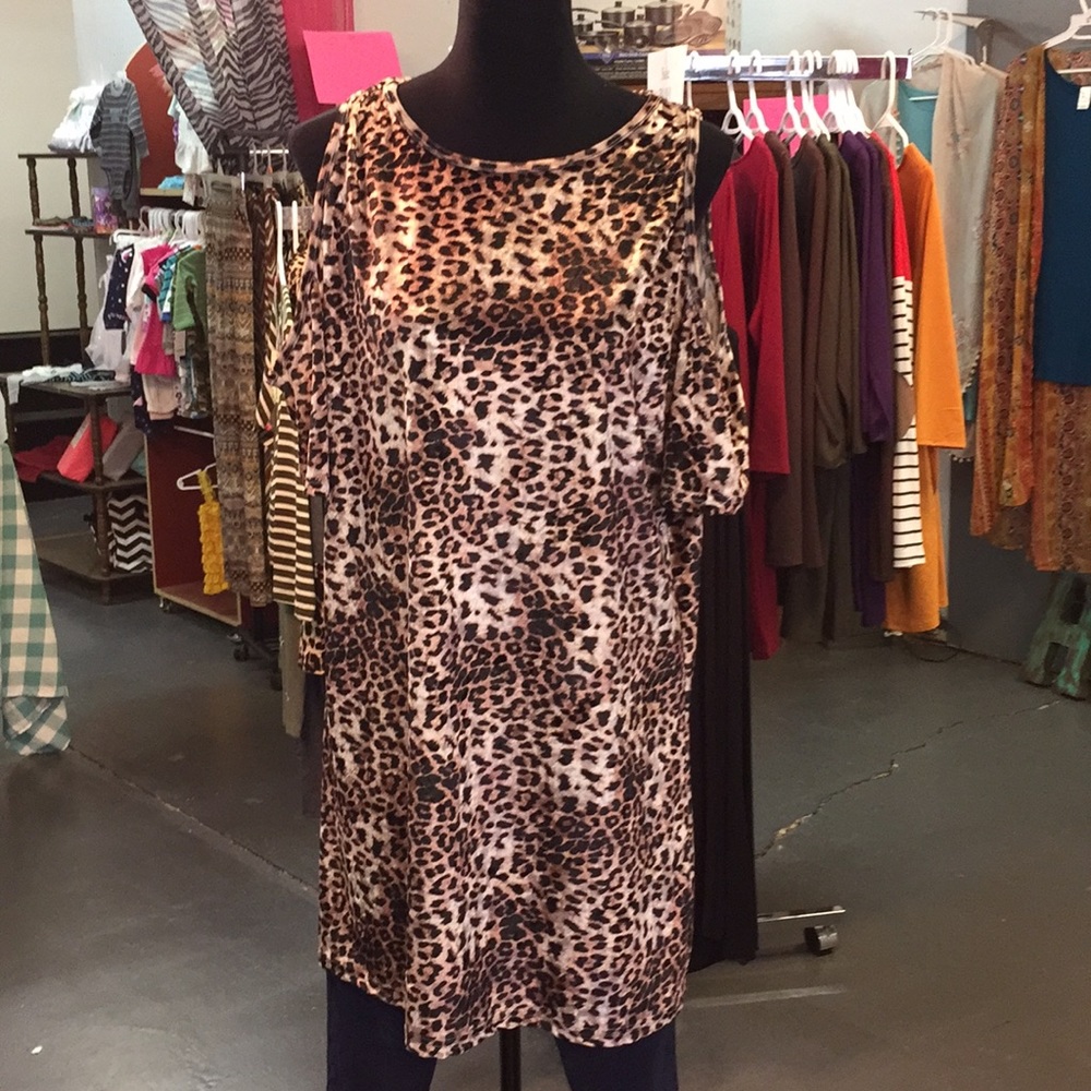 Leopard print velvet cold shoulder top